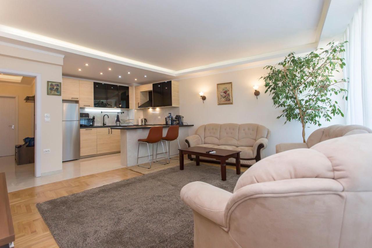 Apartment " Daria Vas" Sofia Eksteriør billede
