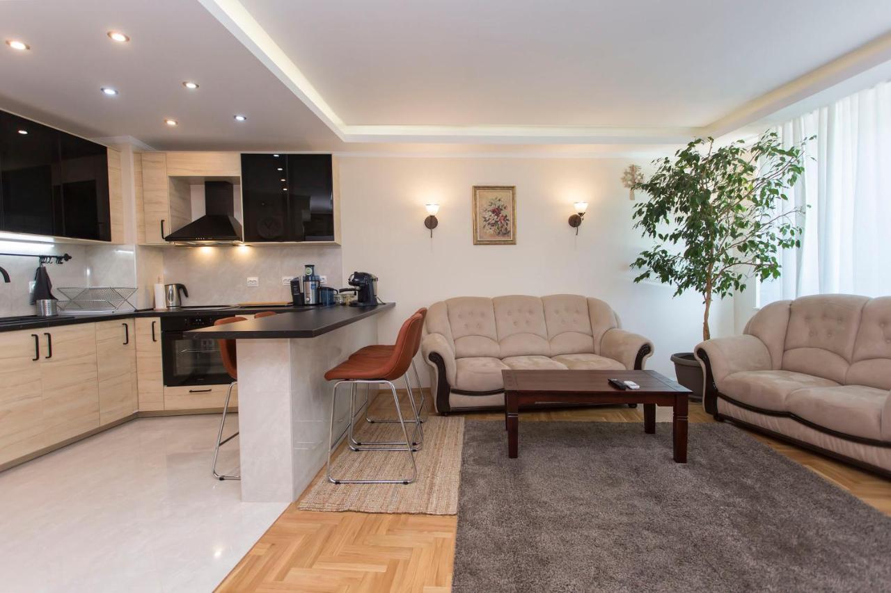 Apartment " Daria Vas" Sofia Eksteriør billede